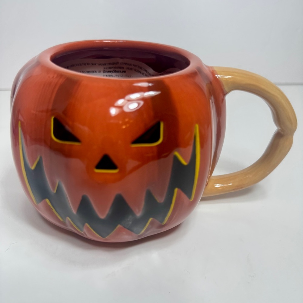 NWT. Disney The Pumpkin King Mug, The Nightmare Before Christmas.